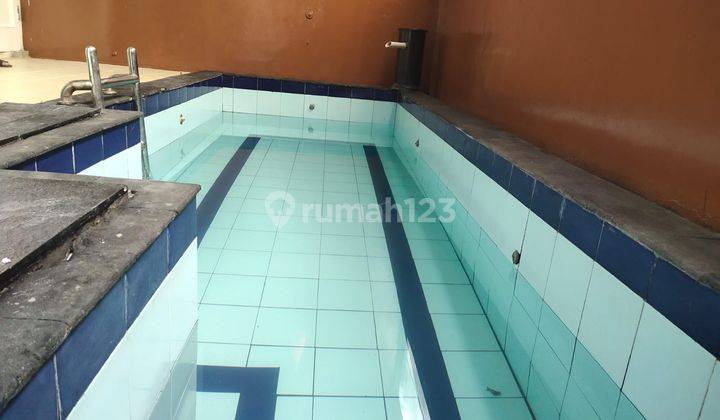 Rumah Murah 4Kt Ada Kolam Renangnya Di Jatiwarna Bekasi 