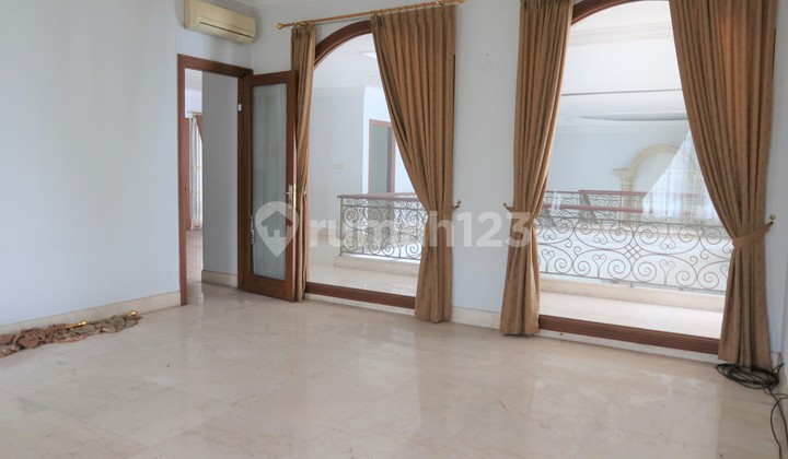 Rumah Mewah Mega Kuningan Jakarta Selatan 4