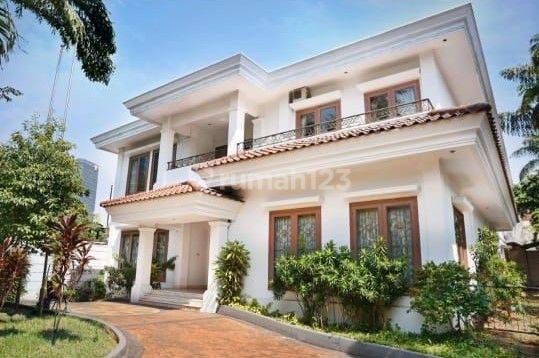Rumah Mewah Mega Kuningan Jakarta Selatan 1