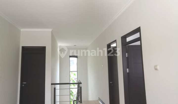 Comfortable & Representative House Ready to Occupancy in a Favorite Area! Kota Baru Parahyangan Comfortable & Representative House Ready to Occupancy in a Favorite Area! Kota Baru Parahyangan