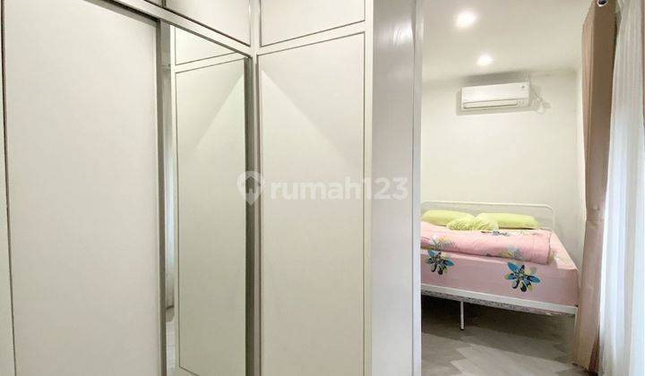 Super Hot! Rumah Hoek Minimalis 2 Lantai 1000% Siap Huni Harga 1000% Murah, Cijerah 