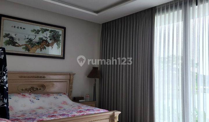 Super Hot! Rumah Mewah Super Ciamik Bonus Danau Cantik! Kota Baru Parahyangan! 