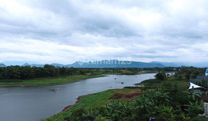Super Hot! Rumah Mewah Super Ciamik Bonus Danau Cantik! Kota Baru Parahyangan! 