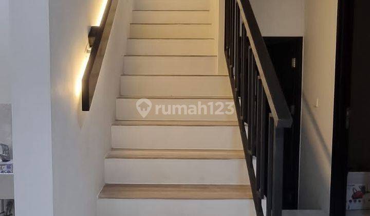 Super Hot! Rumah Modern Kota Baru Parahyangan Full Renovasi! 5 Menit Ke Ikea!  2