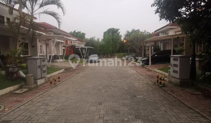 New Parahyangan City House Superb! 5 Minutes to IKEA!