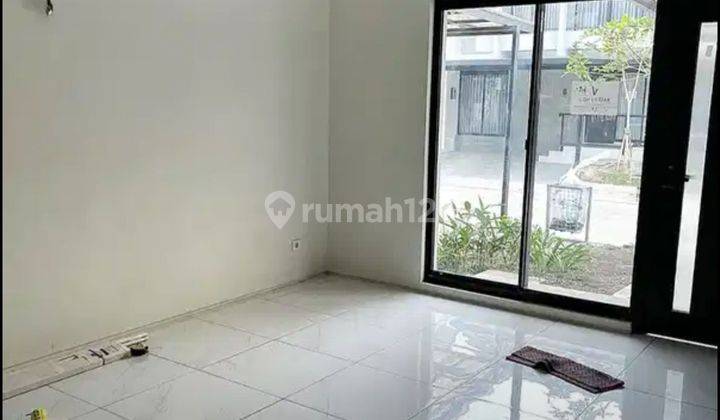 Rumah Baru Super Bagus Kota Baru Parahyangan!  1