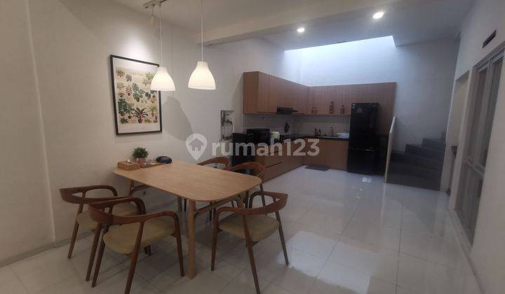 Rumah Minimalis Modern KBP Super Bagus!  1