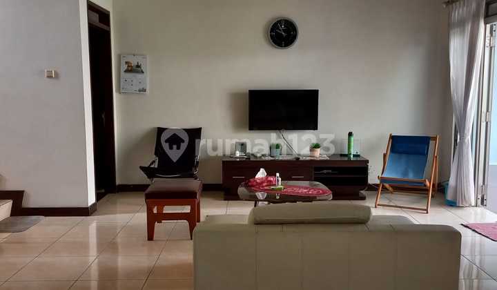Spacious Super Nice House Ready to Live In! Kota Baru Parahyangan 2