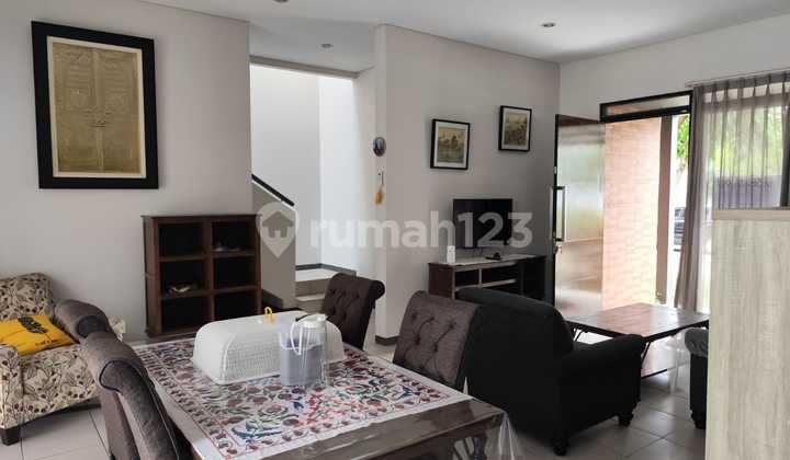 Rumah Modern Minimalis Super Cozy Siap Huni! Kota Baru Parahyangan  1