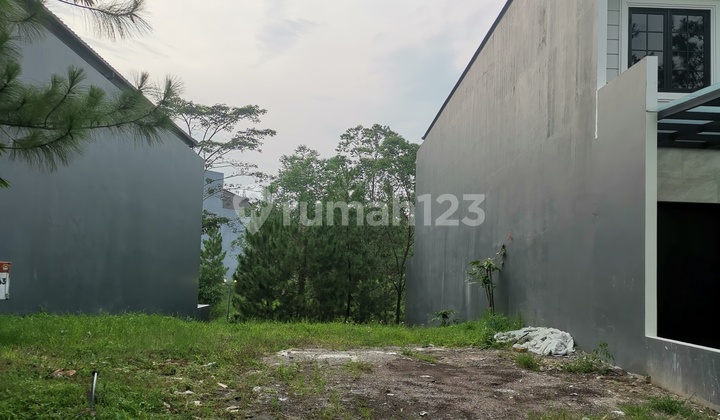 Prime Plot in Favorite Precinct! Kota Baru Parahyangan Prime Plot in Favorite Precinct! Kota Baru Parahyangan