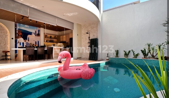 Fully Renovated ! You Want To Live Here! Modern Home Kota Baru Parahyangan