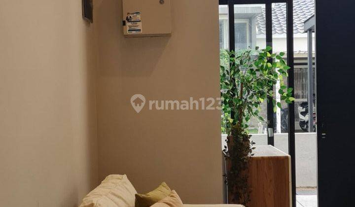 Rumah Furnished Ini Super Nyaman, Siap Huni! Kota Baru Parahyangan  2