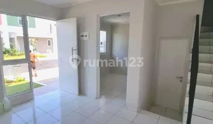 Modern 2-Story Minimalist House Ready to Occupancy Summarecon Bandung! 2