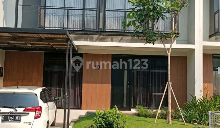 Rumah 2 Lantai Siap Huni Nyaman untuk Pulang Kota Baru Parahyangan