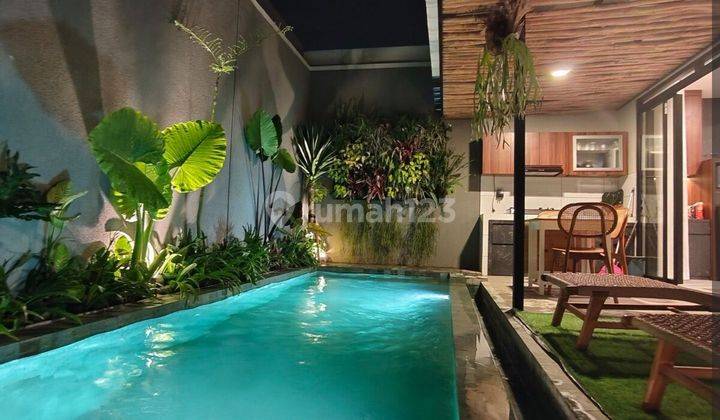 Rumah Kota Baru Parahyangan Gaya Bali. Rate Sewa 3 Jt / Hari!  1