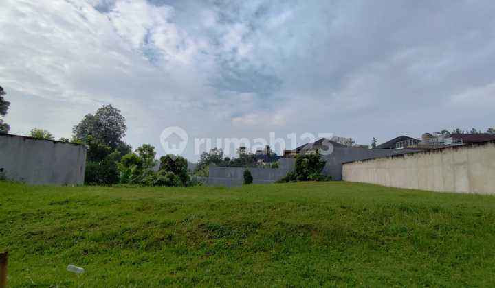 Kavling Super Luas Siap Bangun Rumah Impianmu! Kota Baru Parahyangan Bandung!