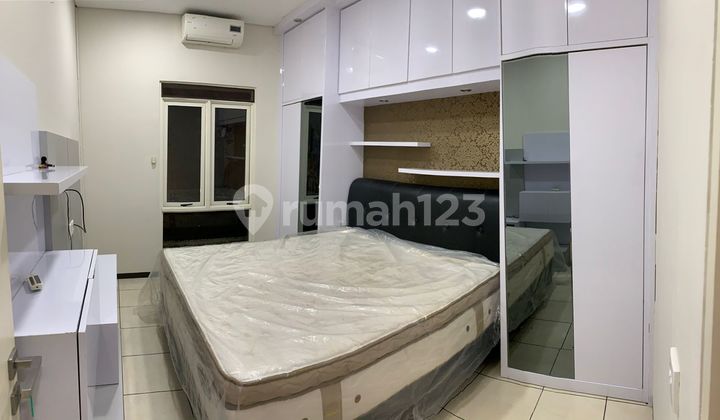 Fully Furnished, Ready to Live In, Just Bring Your Suitcase! Beautiful New House in Parahyangan City. 2