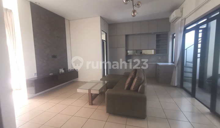 Rumah Modern 2 Lantai Siap Huni Best Offer Banget! Kota Baru Parahyangan 2