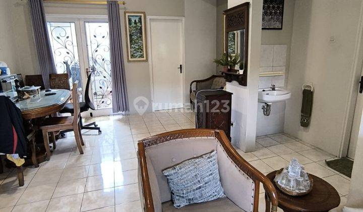 Rumah Kota Baru Parahyangan Siap Huni! Harga Super Ramah Jual Cepat! 2