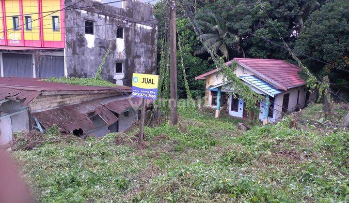 TANAH TENGAH KOTA PINGGIR JALAN UTAMA ( E 05) 2