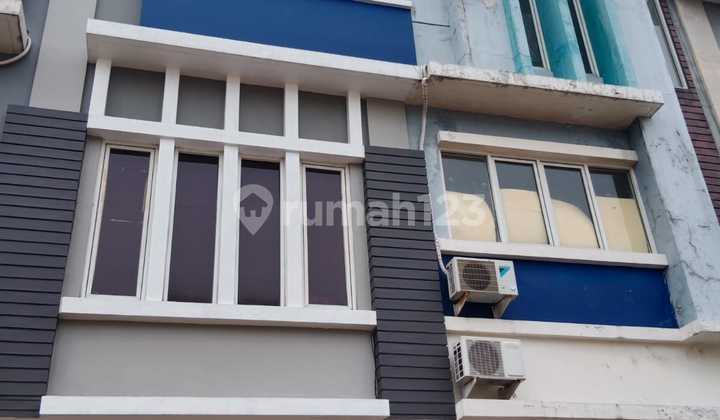 Strategic Shop House Alam Sutera 2