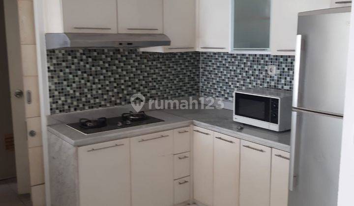 Dijual cepat Apartemen Taman Anggrek jakbar 2