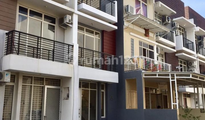 Dijual cepat rumah katamaran indah pik Dijual cepat rumah katamaran indah pik