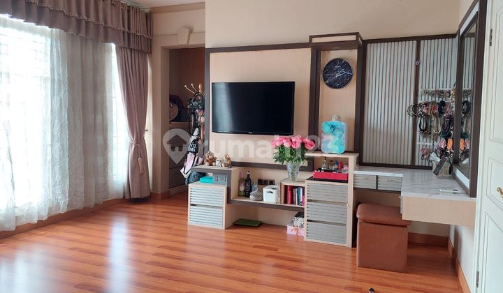 Dijual cepat rumah pik cluster venice