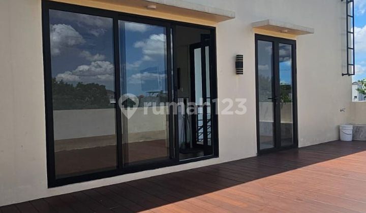 DIJUAL RUMAH DI GADING SERPONG*
*CLUSTER LAVENDER*