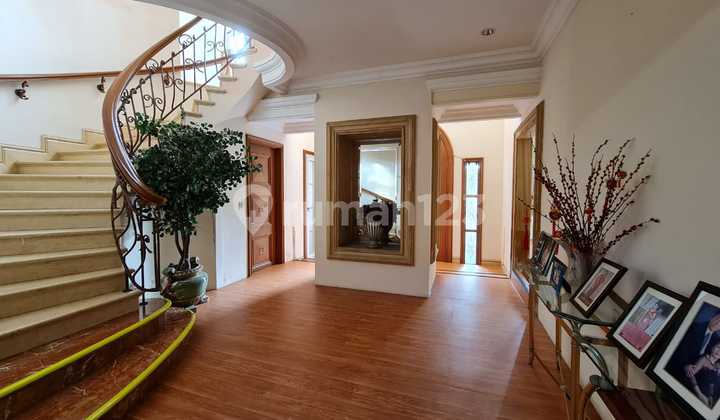 Dijual Rumah With Private Dermaga Di Pantai Mutiara