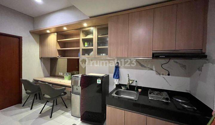  Apartemen 1 Kamar Tidur Semi Furnished Roseville Soho And Suite Bagus 1