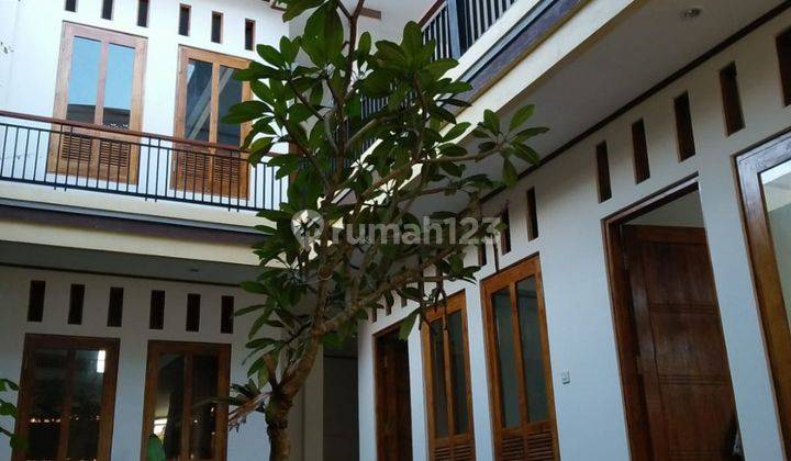 Rumah 3 Lantai Sekar Tunjung Gatsu Timur Bali 1