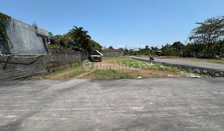 LAND IN THE VILLA SEKAR SARI NEIGHBORHOOD, EAST DENPASAR, BALI 2