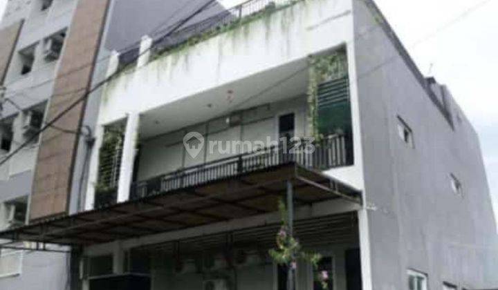 Guesthouse Sunsetroad Kuta Badung Bali 1