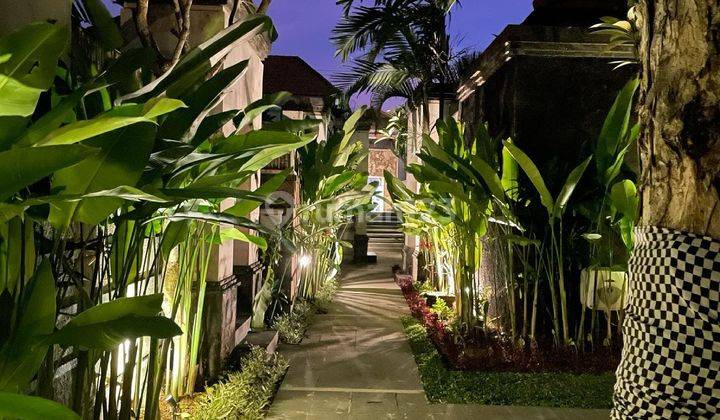 Villa Dekat Pantai Mertasari Sanur Bali 1