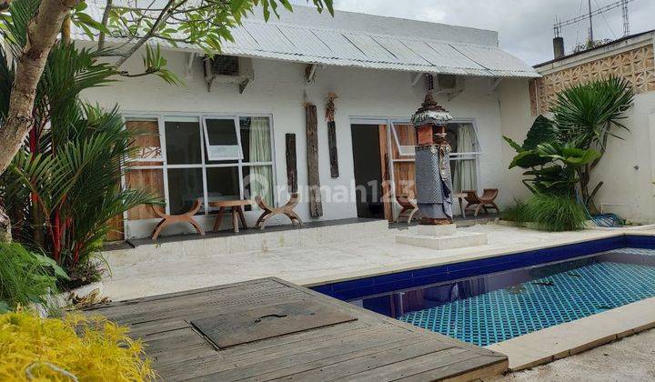 Villa Tumbak Bayuh Canggu Bali 1