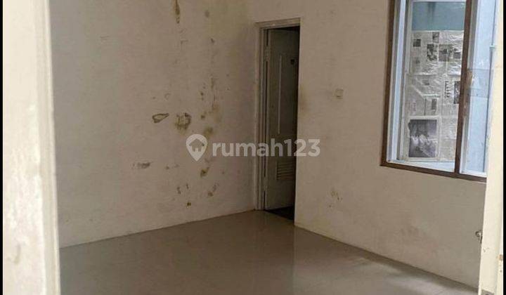 Rumah 2 Lantai di Bellavista Townhouse Jatimakmur, Bekasi 4