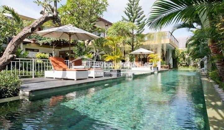 Cozy Spacious 4br Villa In Kerobokan For Sale Freehold Shm 1