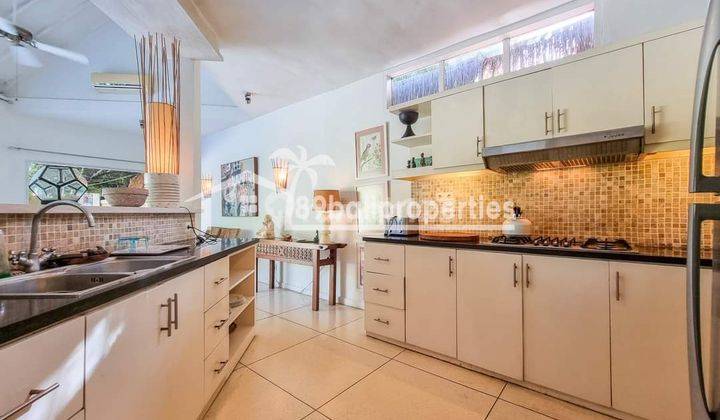 2 bedr Villa in Berawa 8