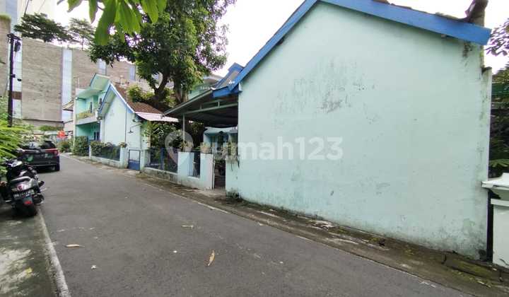 Sell House in Laweyan Solo - Premium Location Near Alila Hotel Sell House in Laweyan Solo - Premium Location Near Alila Hotel