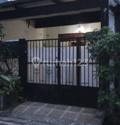 Disewakan Rumah Strategis Di Pusat Jakarta 1