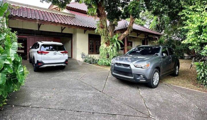 Rumah Lama Di Jalan Utama, Cocok Utk Tempat Usaha. Jalan Lebar 1