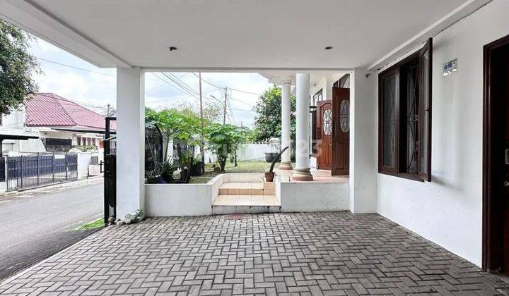 Veteran Rumah Posisi Hook 2 Lantai, Dlm Komplek Deket Ke. Pi 2