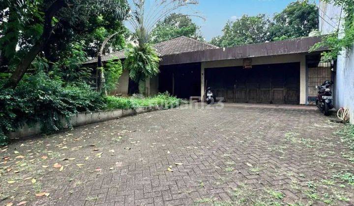 Rumah Tua Hitung Tanah, Private Accsess Jalan Lebar 2