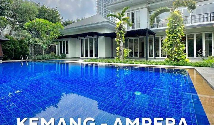 Turun Harga Rumah Mewah Modern Tropical Halaman Luas Siap Huni 1