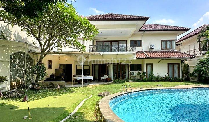 Ampera Dlm Compound Rumah Terawat Private Pool, Taman Belakang 1