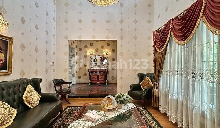 Dijual Rumah Dgn Lahan Luas. Terdiri 2 Rumah + Pool. Siap Huni  2