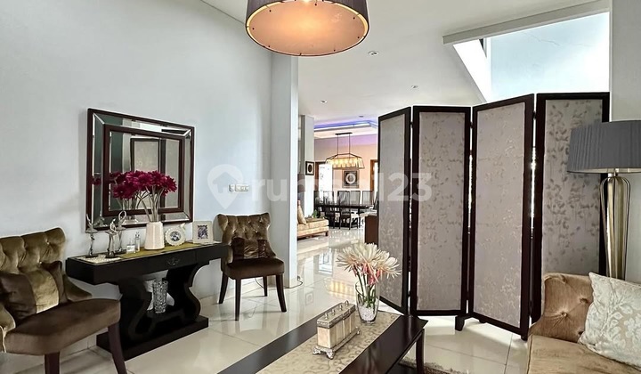 For Sale 2-Story House, Pool, Inside Complex. Ready to Occupy 2