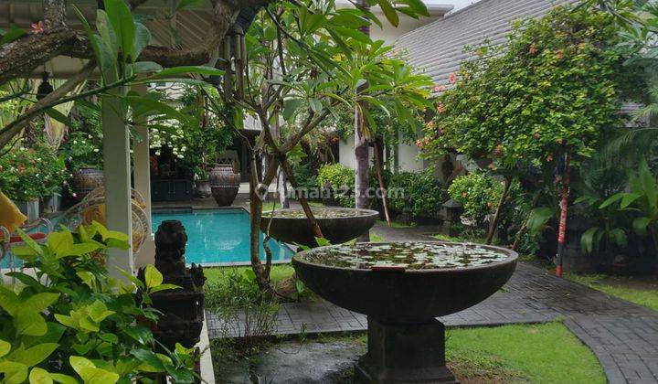 Luxurious Villa In The Heart Of Seminyak. Leasehold 12 Years With 25 Years Extension  1