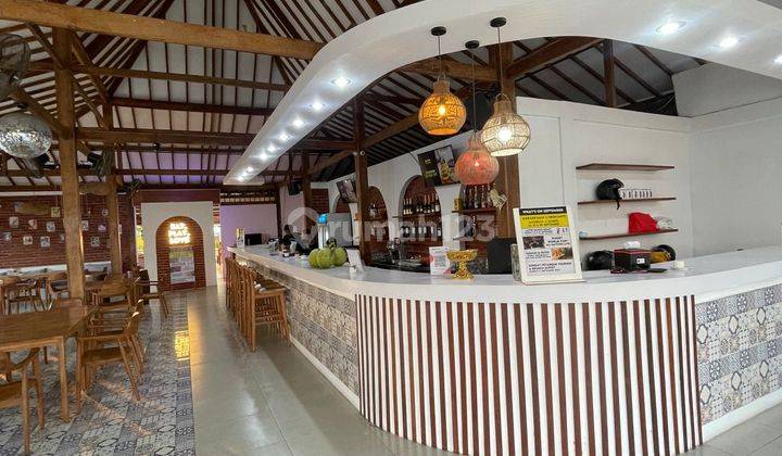 A Thriving Restaurant bar In Kerobokan For Sale Lease 7 Years Remaining  2